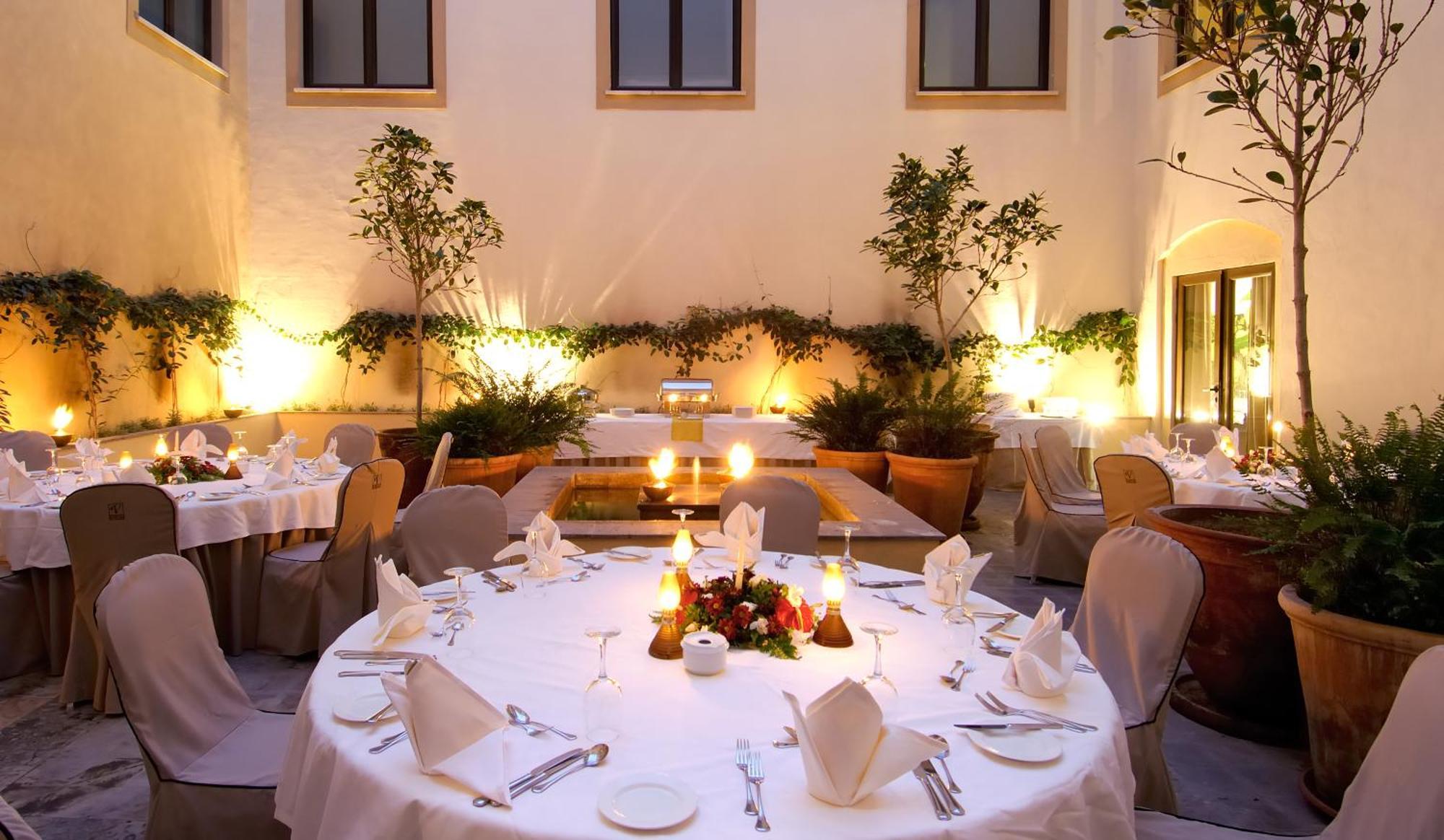 Отель Vincci Seleccion La Plantacion Del Sur Адехе Экстерьер фото The restaurant